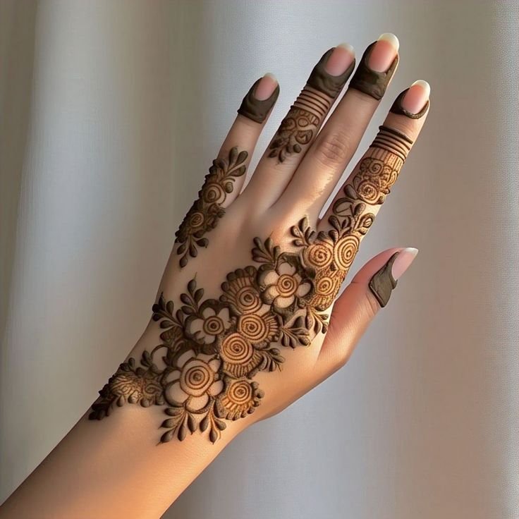 60 Elegant and Trendy Bel Mehndi Design Inspiration for a Gorgeous Traditional Look